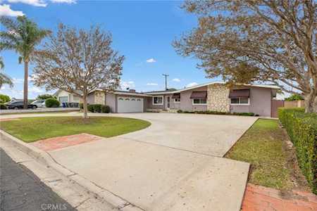 5315 Burlingame Ave Buena Park, CA 90621