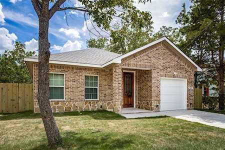 3603 Henry Street Greenville, TX 75401