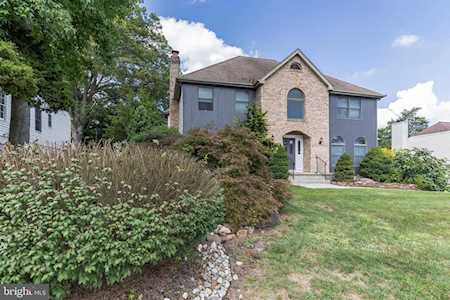404 Liberty Ln Marlton, NJ 08053