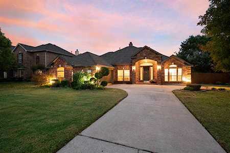 2607 Greenbriar Drive Mansfield, TX 76063