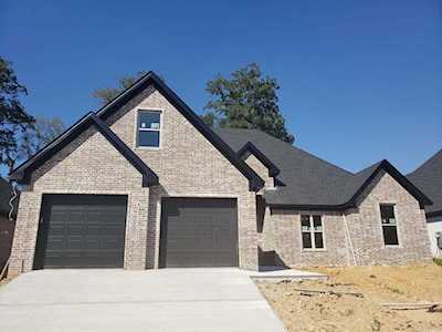 2432 Hurricane Gardens Bryant, AR 72022