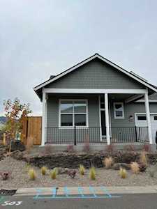 412 Creekside Way Talent, OR 97540