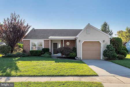 2 Lakebridge Dr Woodbury, NJ 08096