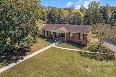 6912 Pine Lake Ln Mint Hill, NC 28227
