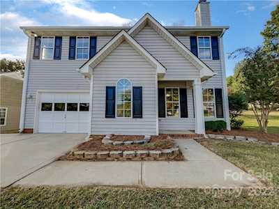 5826 Timber Falls Place Concord, NC 28027