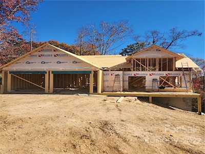 4 Sugarland Ridge Trl Fairview, NC 28730