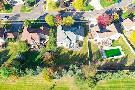 20710 Helena Lane Lakeville, MN 55044