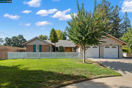 95 Conifer Ln Walnut Creek, CA 94598