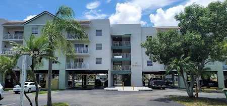 8260 SW 210th St #209 Cutler Bay, FL 33189