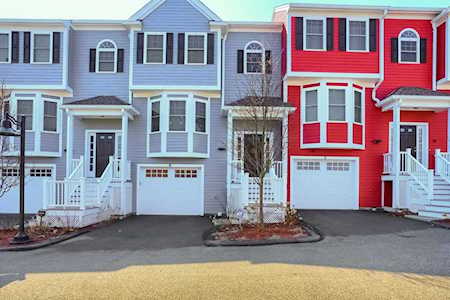 60 Lenox St #6 Norwood, MA 02062