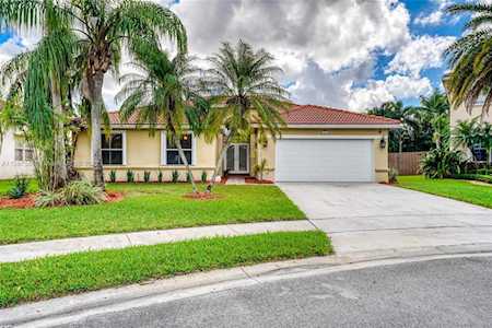 18876 NW 23rd St Pembroke Pines, FL 33029