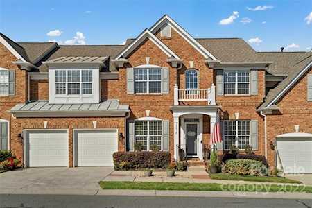 10814 Rogalla Dr Charlotte, NC 28277