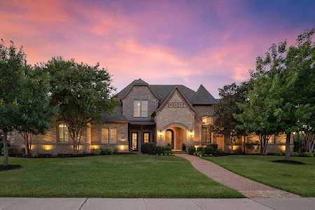 4912 Rockrimmon Court Colleyville, TX 76034