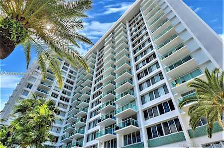 1000 West Ave #1014 Miami Beach, FL 33139
