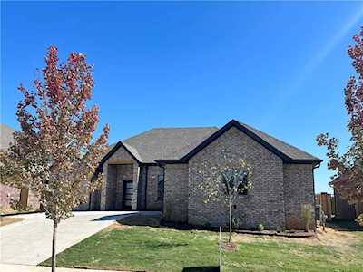 4703 SW Bridgewater St Bentonville, AR 72713