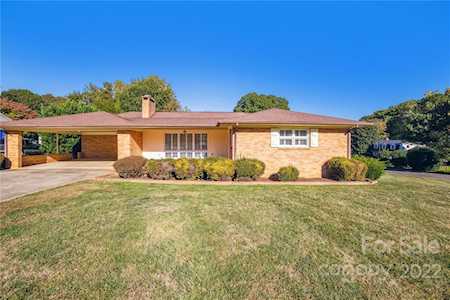 300 Amity Circle Belmont, NC 28012