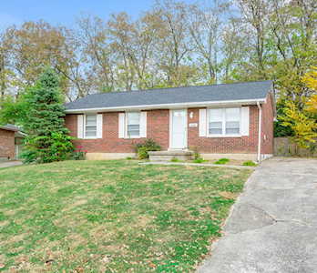 3684 Claredon Dr Lexington, KY 40517