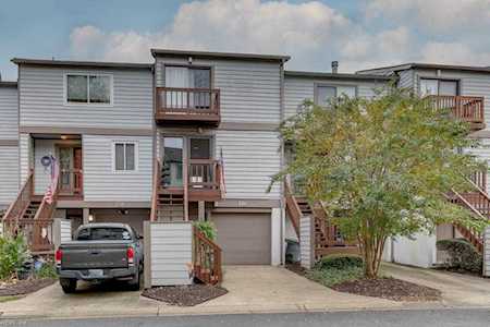 134 Mill Point Dr Hampton, VA 23669