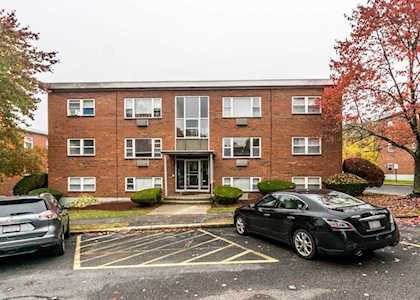 1105 Lexington Street #4-3 Waltham, MA 02452
