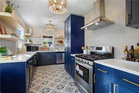3908 Rose Ave Long Beach, CA 90807