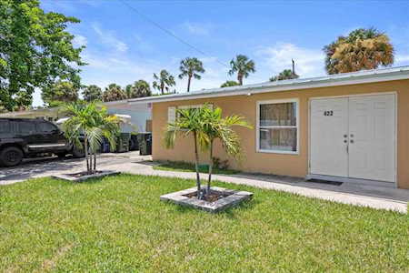 422 SE Robalo Court Stuart, FL 34996