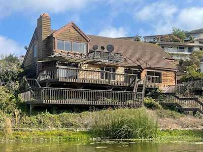 1642 Via La Plaza San Marcos, CA 92078