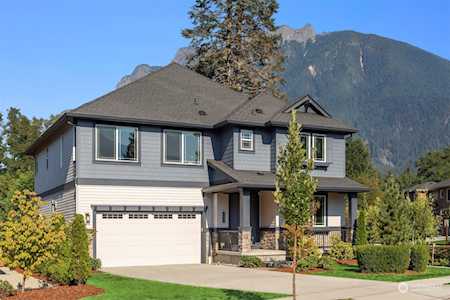 802 SE 6th Place North Bend, WA 98045