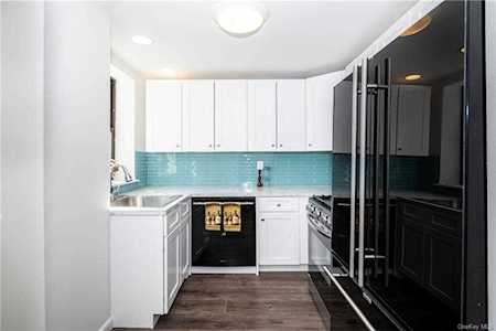 171 Pearsall Drive #GLE Mount Vernon, NY 10552