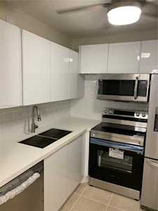 227 N Oakridge N #227 Deerfield Beach, FL 33442