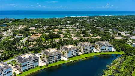 9025 Somerset Bay Ln Vero Beach, FL 32963