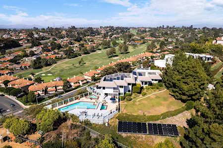 1084 Solana Dr Del Mar, CA 92014