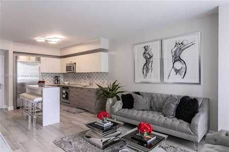 1300 Brickell Bay Dr #906 Miami, FL 33131