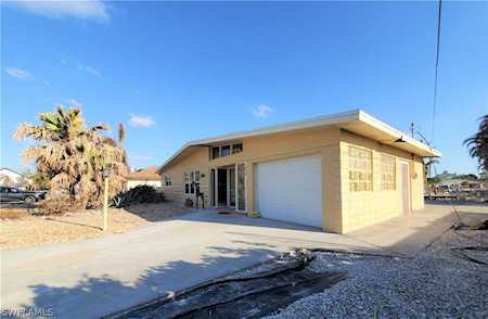 8336 Lagoon Rd Fort Myers Beach, FL 33931