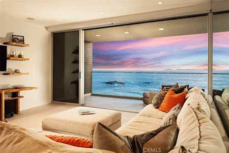 31755 Coast #308 Laguna Beach, CA 92651