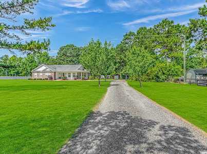 2668 Dawsey Rd. Aynor, SC 29511
