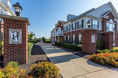 2435 Aristocracy Circle Lexington, KY 40509