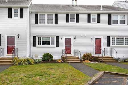 2697 Cranberry Hwy #6 Wareham, MA 02571