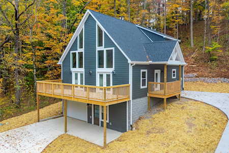 805 Weeping Willow Rd Hendersonville, TN 37075
