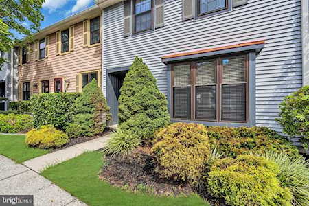 709 Kings Croft Cherry Hill, NJ 08034
