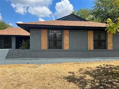 1211 Brookmere Drive Dallas, TX 75216