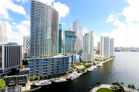 485 Brickell Ave #2503 Miami, FL 33131