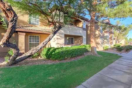 231 W Horizon Ridge Parkway #915 Henderson, NV 89012