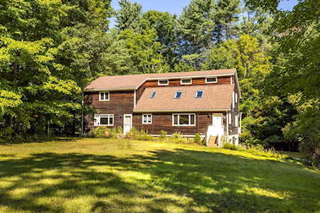 97A Hayes Rd Madbury, NH 03823