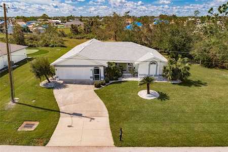 101 Cuiaba Dr Punta Gorda, FL 33983