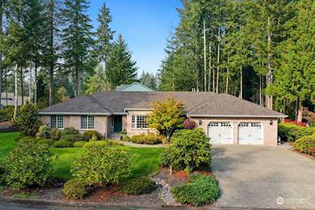 6560 Wexford Ave SW Port Orchard, WA 98367