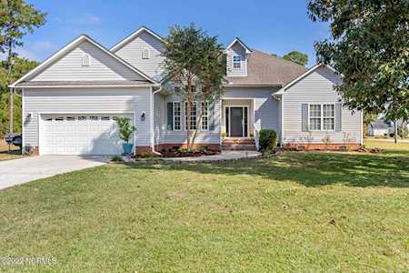670 Bradshaw Road Sneads Ferry, NC 28460