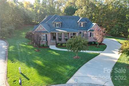 10625 Andiron Dr Matthews, NC 28105