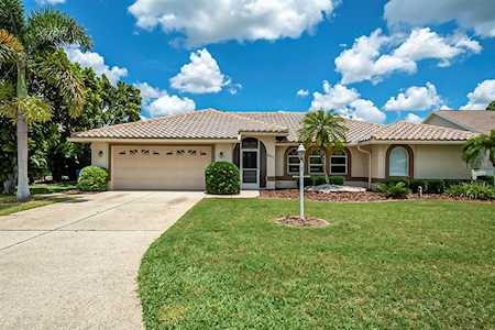 5517 61st St E Bradenton, FL 34203