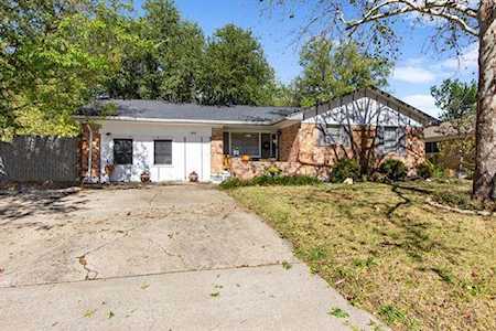 303 Allenwood Drive Allen, TX 75002
