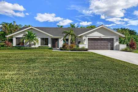 21370 N Sweetwater Lane Boca Raton, FL 33428